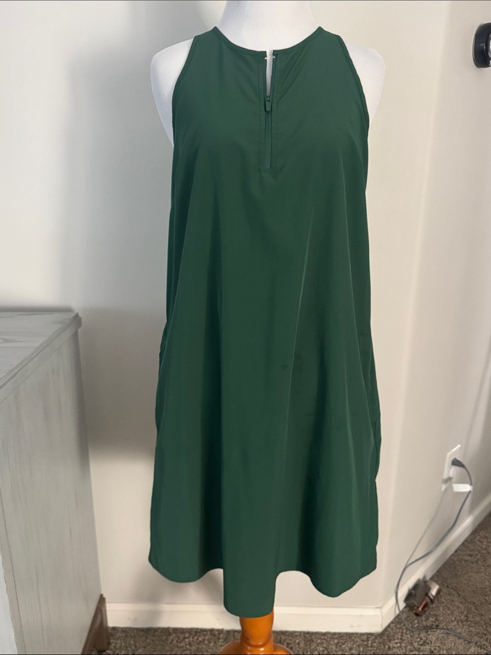 Lou & Grey Hunter Green Sleeveless Mini Dress, sz XS